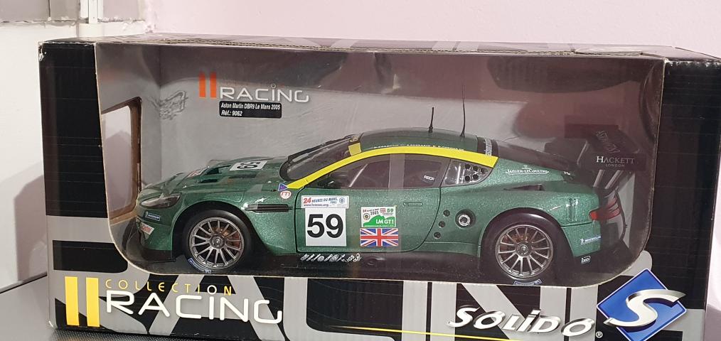 Voiture Miniature Aston Martin Modelisme voiture de collection